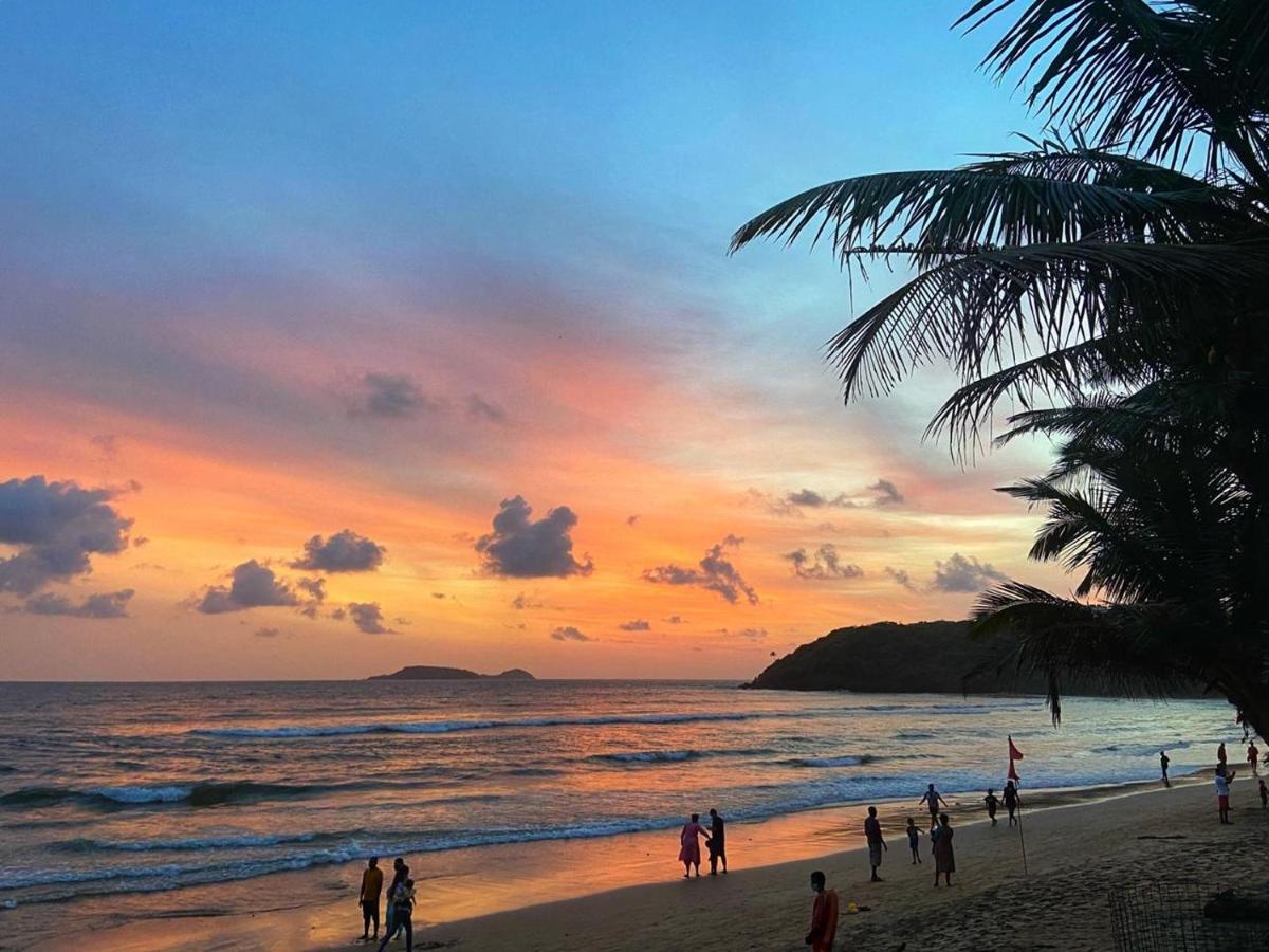 Sun Kissed Holidays Dabolim Goa Gold Bogmalo Exteriör bild